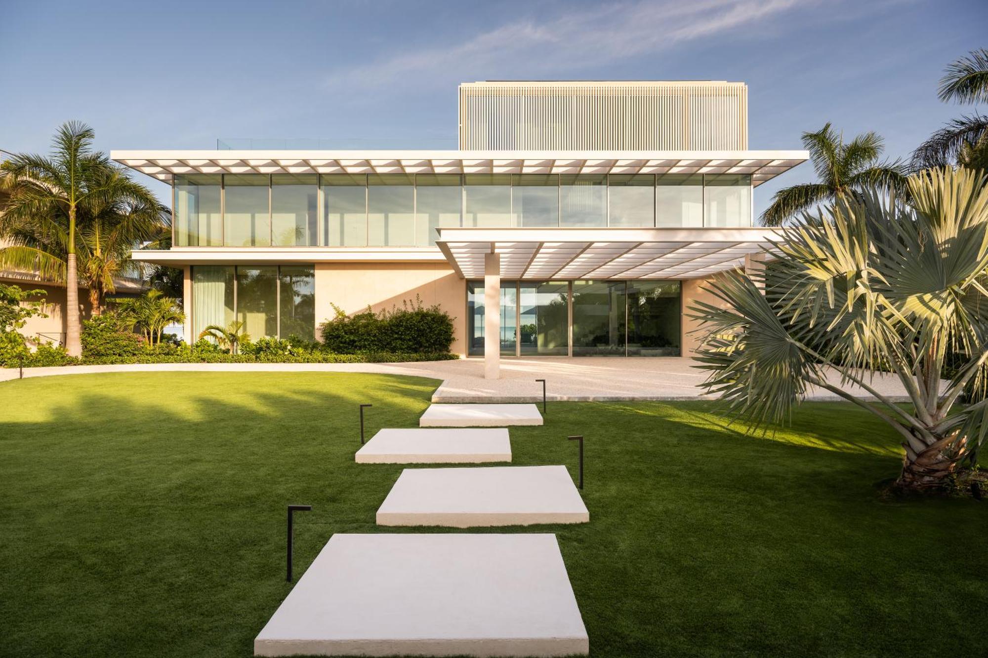 Beach Enclave Grace Bay Exterior photo